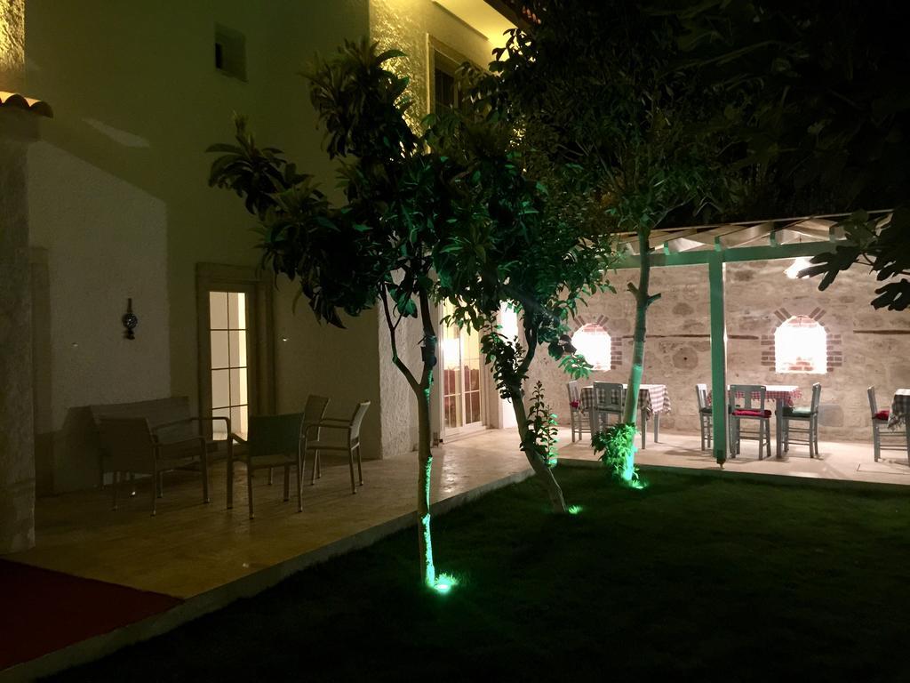 Umit Ev Hotel Alaçatı Ngoại thất bức ảnh
