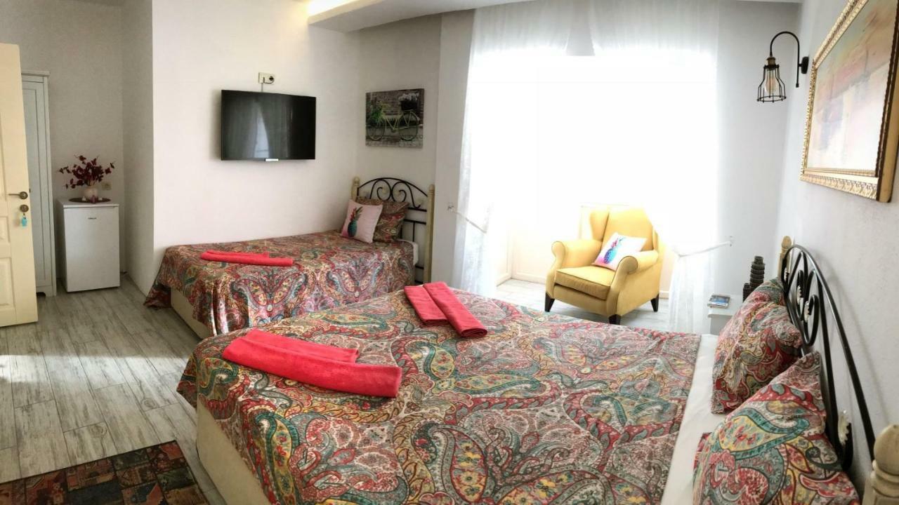 Umit Ev Hotel Alaçatı Ngoại thất bức ảnh