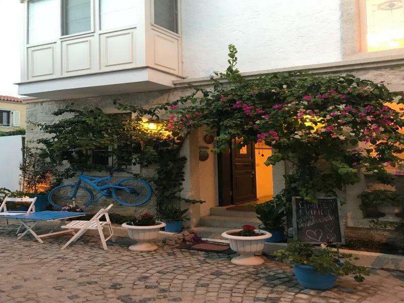 Umit Ev Hotel Alaçatı Ngoại thất bức ảnh